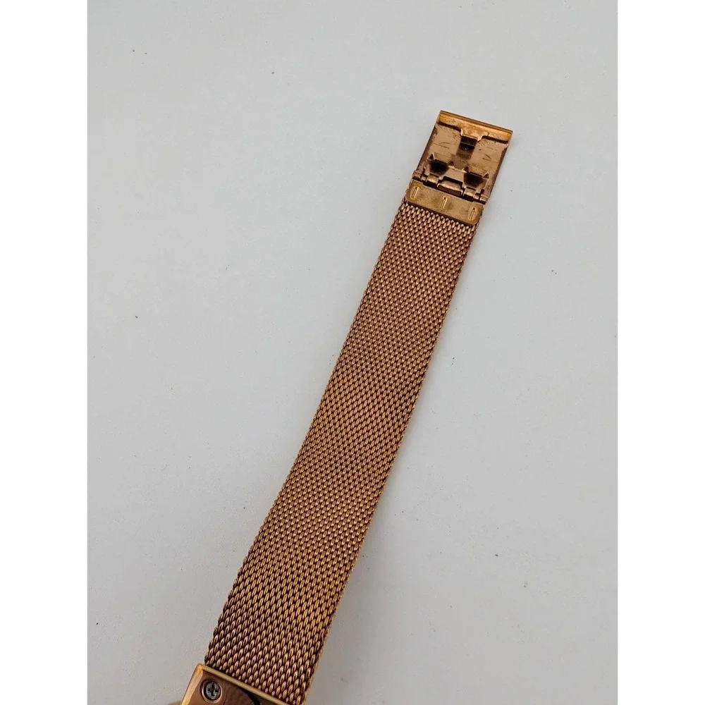 Skagen Lenora Watch Women 25mm Case MOP Dial Mesh Metal Band- New Battery‎
